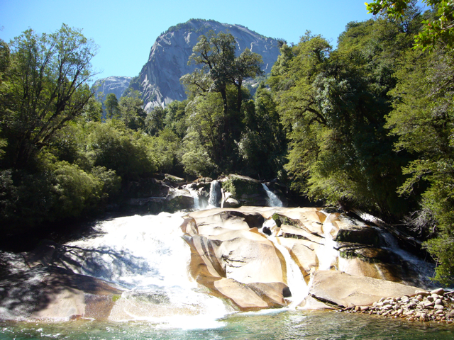 Los toboganes de granito del Río La Junta
